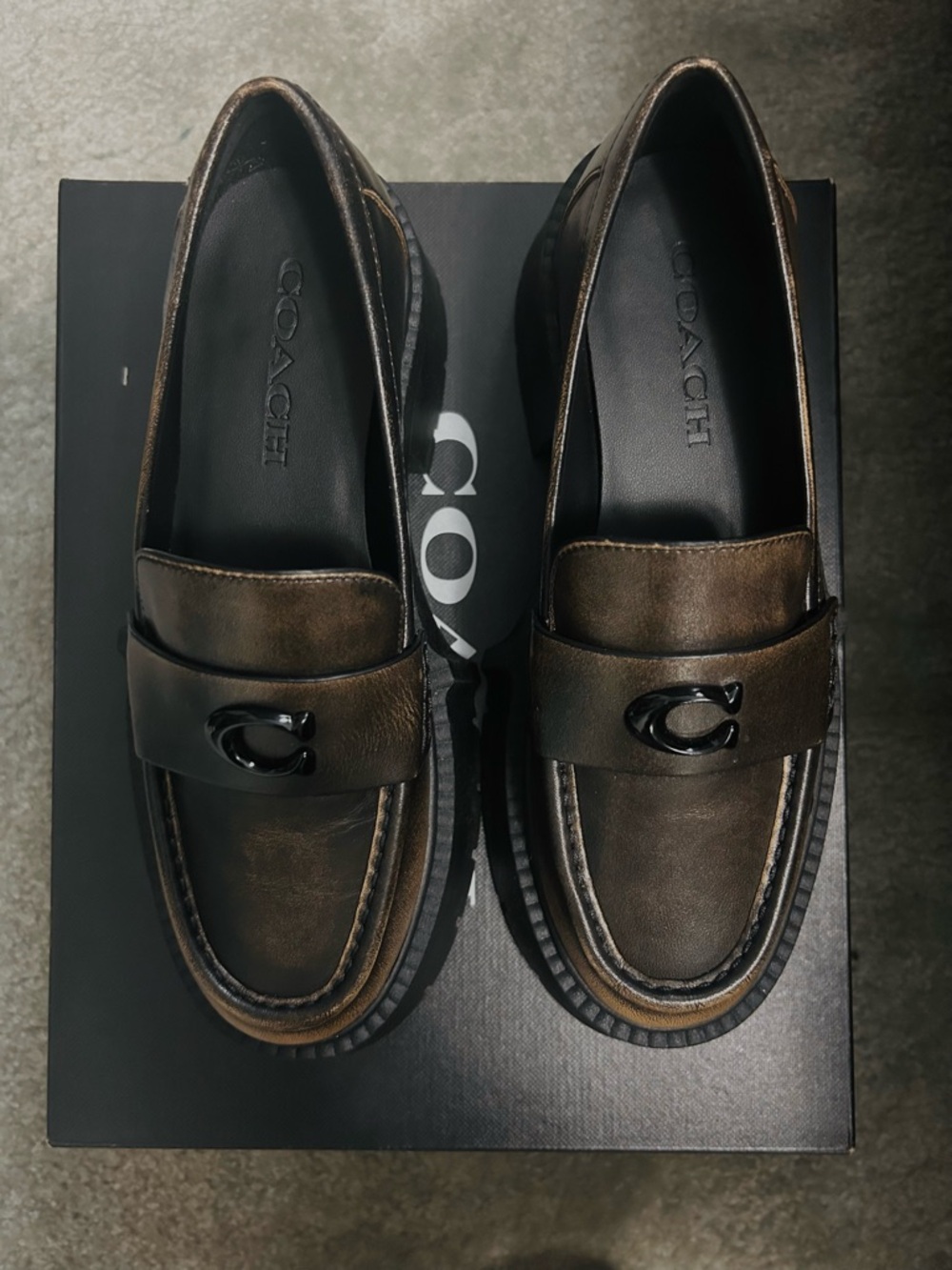 [NWT NWB] COACH loved leather Leah heeled platform loafers (brown black) size 6 - Picture 3 of 5